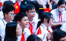 Tiếng Anh sẽ thành môn bắt buộc từ lớp 1