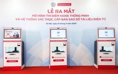 Agribank tài trợ Kiosk thông minh - bước tiến mới trong cải cách hành chính