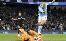 Man City gục ngã trước Leverkusen, Pep Guardiola nhận cột mốc đáng quên