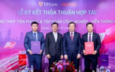 Hợp tác chiến lược thúc đẩy chuyển đổi số toàn diện giữa TPBank và Viettel