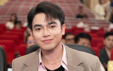 Nhà văn Hải Triều đáp trả khéo léo trước nghi ngờ năng lực