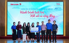 TCL chung tay báo Người Lao Động hỗ trợ các trường học thiệt hại do bão lũ tại miền Trung