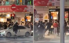 Ném bom khói, tấn công bằng dao gây thương vong hàng loạt ở Đài Bắc (Trung Quốc)