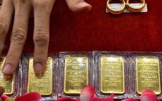 Sáng 23-12, giá vàng miếng SJC chạm mức 159 triệu đồng/lượng