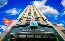 Vietcombank giảm lãi suất cho vay, hỗ trợ khách hàng thiệt hại bão lũ