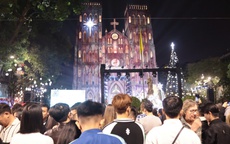 VIDEO: Hàng vạn người dân Hà Nội chào đón Giáng sinh 2025