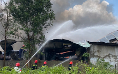 Một đội chữa cháy và cứu nạn cứu hộ ở TPHCM cứu tài sản 200 tỉ đồng cho doanh nghiệp
