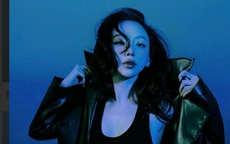 Tóc Tiên liên tục gây chú ý dịp cuối năm