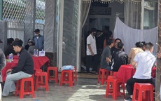 Cha mẹ tuyệt vọng đứng nhìn con cháu trong đám cháy 4 người thiệt mạng