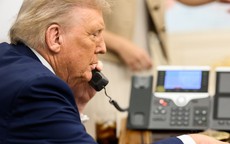 Tổng thống Mỹ Donald Trump gặp tổng thống Ukraine, điện đàm với tổng thống Nga