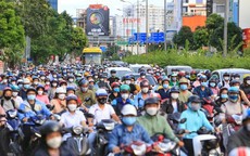 Ùn tắc giao thông tăng: Sở Xây dựng TPHCM chỉ ra những "thủ phạm" chính