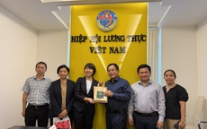 Lãnh đạo Văn phòng An ninh Lương thực Nhật Bản tìm đến Việt Nam giữa cơn sốt giá gạo