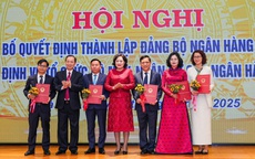 Bà Lê Thị Thuý Sen làm Tổng Biên tập Thời báo Ngân hàng