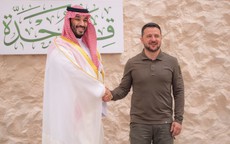 Tổng thống Zelensky tới Ả Rập Saudi, Tổng thống Donald Trump đợi tin tốt