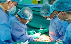 Một quyết định nhiều cảm xúc