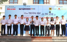 "Đưa trường học đến thí sinh" tại Long An: Giúp bạn trẻ chọn trường, chọn nghề phù hợp