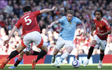 Chia điểm derby không bàn thắng, thành Manchester tiếc nuối