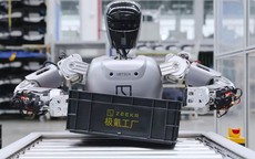 Robot hình người vào nhà máy Trung Quốc