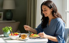 Cách ăn sáng và tối giúp giảm cân: Nghiên cứu gây bất ngờ