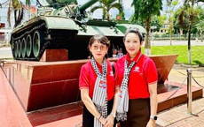 NSND Mỹ Uyên: “Tôi đứng lặng trước một nhân chứng sống của lịch sử”