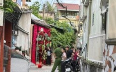 Chồng 77 tuổi chém vợ trọng thương rồi đóng cửa cố thủ trong nhà