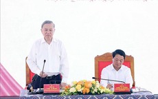 Tổng Bí thư Tô Lâm: Tuyên Quang phải đưa du lịch 
trở thành ngành kinh tế mũi nhọn