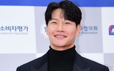 "Chàng hổ" Kim Jong-kook công bố cưới