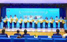 Tặng xe máy điện và học bổng đến 100% học phí toàn khóa cho Thủ khoa, Á khoa và Tân sinh viên 