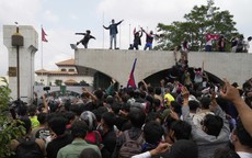 Biểu tình bạo lực khiến hàng chục người thiệt mạng ở Nepal, thủ tướng từ chức