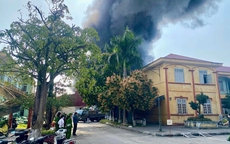 Cháy xưởng lao động dạy nghề trong trại giam