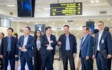 Kiểm tra công tác phục vụ Đại hội XIV của Đảng tại sân bay cửa ngõ thủ đô