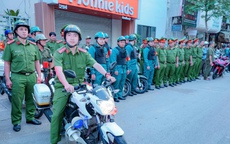 Cao điểm xử lý lấn chiếm lòng đường, vỉa hè ở phường Bàn Cờ, TP HCM