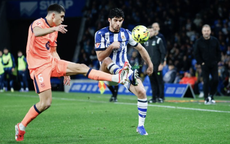 Barcelona thua cay đắng ở San Sebastian, nóng cuộc đua La Liga