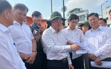 Sự cố sụp mặt đường Ba Đình: Lãnh đạo TPHCM yêu cầu xử lý trước Tết