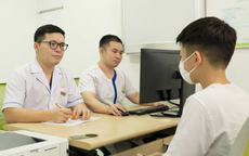 Đau "vùng kín" hai ngày, thiếu niên 14 tuổi phải cắt bỏ tinh hoàn