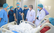 Bệnh viện E kích hoạt báo động đỏ, cấp cứu 15 nạn nhân trong vụ cháy nhà trọ
