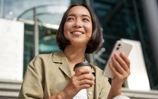 Doanh nghiệp tương tác với người dùng trên ứng dụng nhắn tin có gì khác?