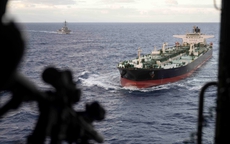 Lực lượng Mỹ đổ bộ lên tàu chở dầu liên quan Nga và Venezuela