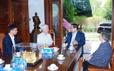 Thăm, chúc Tết gia đình nguyên lãnh đạo Đảng, Nhà nước