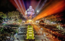 SÔI ĐỘNG MÙA LỄ HỘI (*): Phong phú điểm vui xuân