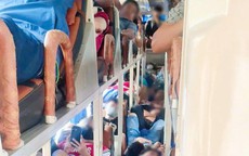 Xe khách bị phạt nặng vì nhồi nhét khách về quê ăn Tết