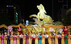 Chính thức khai mạc Đường hoa Nguyễn Huệ Tết Bính Ngọ 2026