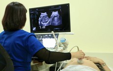 Cấp cứu tai nạn, pháo nổ vẫn nóng trong ngày mùng 2 Tết