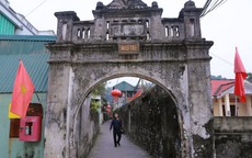 Làng cổ Đông Sơn - một trong 10 làng cổ đẹp nhất Việt Nam bên bờ sông Mã