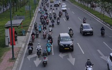Ngày đầu đi làm sau Tết: "Chuyện lạ" tại hàng loạt điểm nóng giao thông ở TPHCM