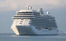 Khánh Hòa: Đón tàu biển cùng 800 du khách đầu xuân Bính Ngọ