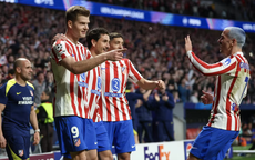 Sørloth thành người hùng, Atletico Madrid nhấn chìm Club Brugge vòng play-off Champions League