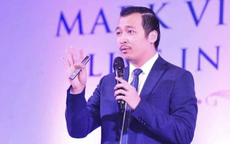 Doanh thu của công ty dạy làm giàu sụt giảm đến 92%