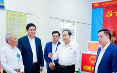 Chủ tịch Quốc hội kiểm tra công tác chuẩn bị bầu cử tại Nghệ An