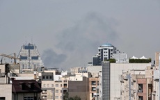 Điểm nóng xung đột ngày 1-3: Máy bay Anh "đang trên bầu trời Trung Đông"